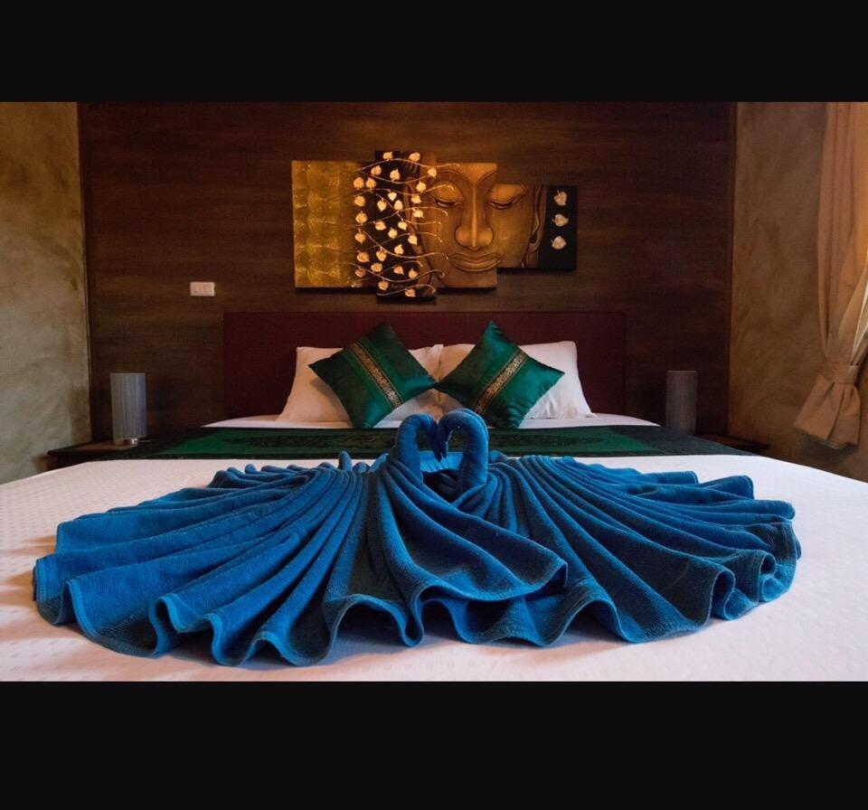 Royal Chang Of Siam Boutique Resort Rawai Buitenkant foto